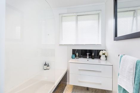 Photo of property in 12c Lane Street, Wallaceville, Upper Hutt, 5018