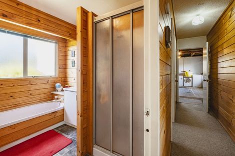 Photo of property in 26 Marchant Place, Westown, New Plymouth, 4310