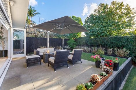 Photo of property in 38 Chester Avenue, Westmere, Auckland, 1022