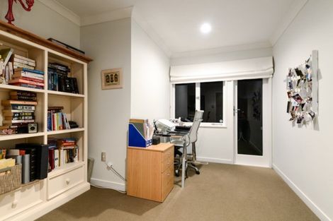 Photo of property in 54 Memorial Drive, Hamilton East, Hamilton, 3216