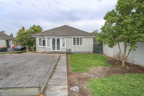 Photo of property in 48 Balgay Street, Upper Riccarton, Christchurch, 8041