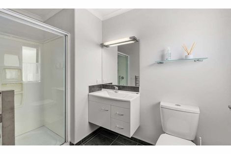 Photo of property in 98 River Drive, Kerikeri, 0294