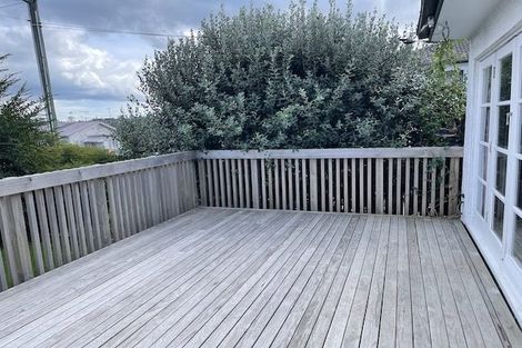 Photo of property in 7 Thornton Road, Milford, Auckland, 0620