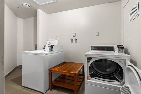 Photo of property in 16/5 Massey Avenue, Pukekohe, 2120