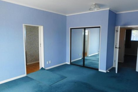 Photo of property in 62 Tannadyce Street, Strathmore Park, Wellington, 6022