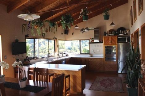 Photo of property in 1090c Abel Tasman Drive, Ligar Bay, Takaka, 7183
