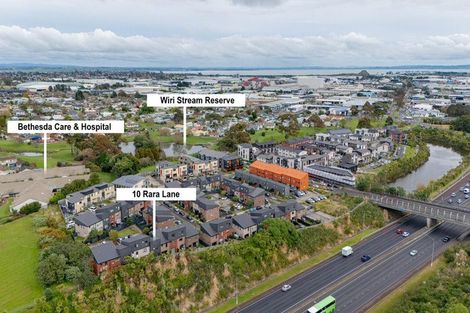 Photo of property in 10 Rara Lane, Manukau, Auckland, 2104