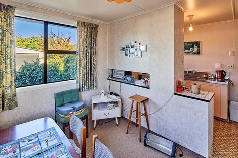 Photo of property in 1174 Taita Drive, Taita, Lower Hutt, 5011