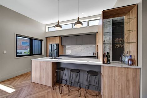 Photo of property in 52 Buller Street, New Plymouth, 4312