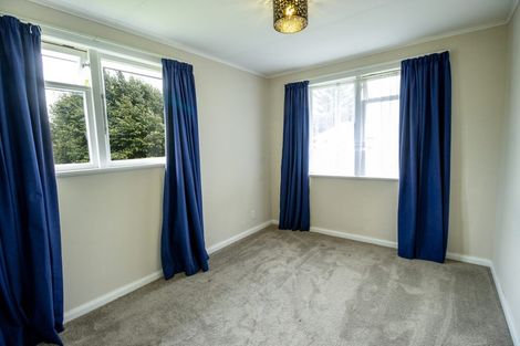 Photo of property in 33 Galway Avenue, Hokowhitu, Palmerston North, 4410