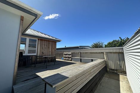 Photo of property in 571a Queen Street East, Levin, 5510