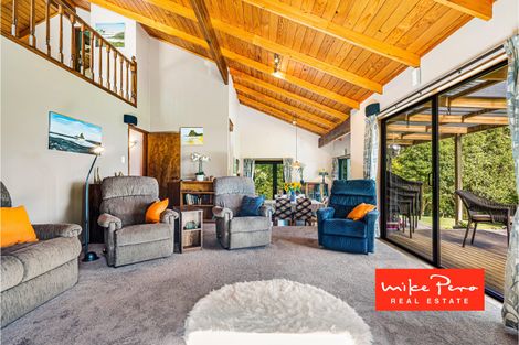 Photo of property in 168 Carter Road, Oratia, Auckland, 0604