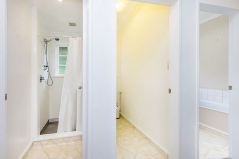 Photo of property in 16 Alleyne Court, Brown Owl, Upper Hutt, 5018