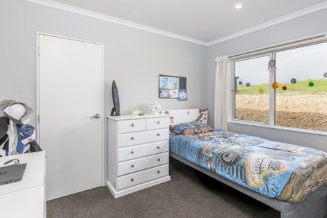 Photo of property in 12 Kuaka Crescent, Mangawhai, 0505