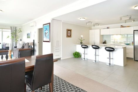 Photo of property in 59 Parkside Drive, Orewa, 0931