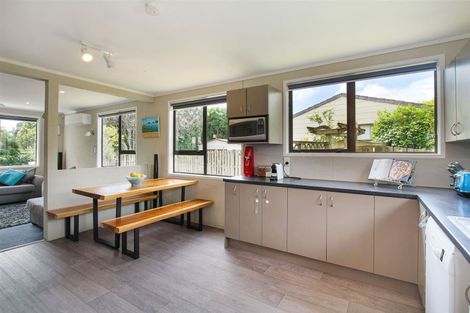 Photo of property in 14 Litchfield Place, Clarks Beach, 2122