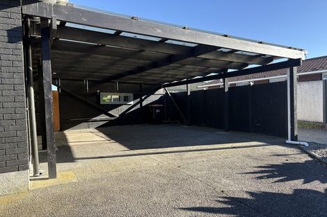 Photo of property in 21 Meadowbrook Drive, Cloverlea, Palmerston North, 4412