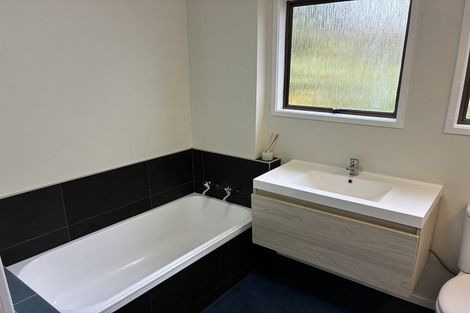 Photo of property in 11/15 Roseberry Avenue, Birkenhead, Auckland, 0626