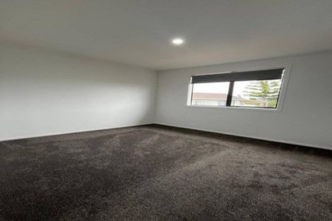 Photo of property in 2/3 Coombe Avenue, Otara, Auckland, 2023