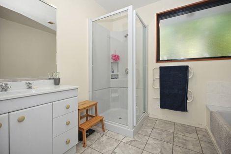 Photo of property in 6 Dalleys Lane, Lyttelton, 8082