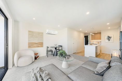 Photo of property in 1/90 Oxford Terrace, Epuni, Lower Hutt, 5011