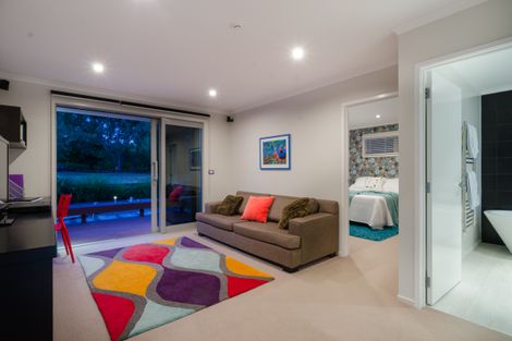 Photo of property in 55 Riverhead Road, Kumeu, 0810