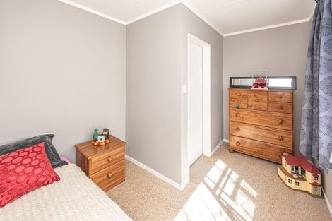 Photo of property in 10 Caius Avenue, Gonville, Whanganui, 4501