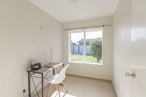 Photo of property in 12 Cedar Drive, Paraparaumu Beach, Paraparaumu, 5032