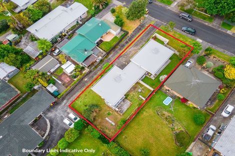 Photo of property in 1-2/19 Pegler Drive, Howick, Auckland, 2014