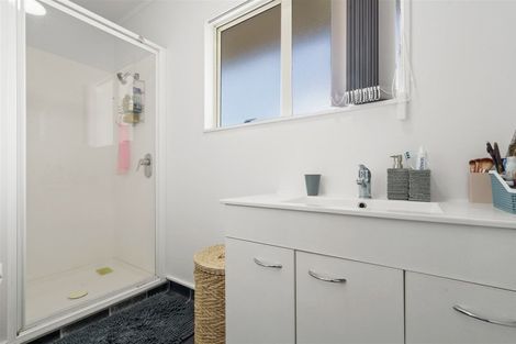 Photo of property in 2/1 Morris Avenue, Papatoetoe, Auckland, 2025