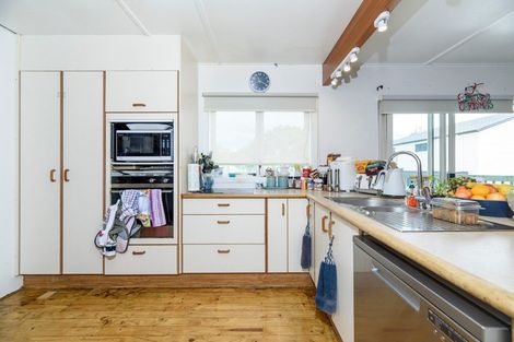 Photo of property in 23 Landon Avenue, Mangere East, Auckland, 2024