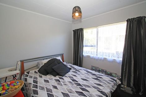 Photo of property in 32 Branch Road, Highlands Park, New Plymouth, 4312