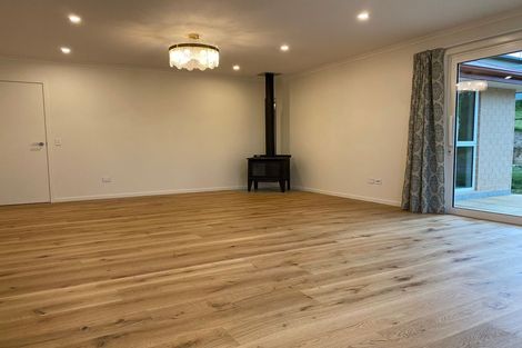 Photo of property in 13 Snowdon Street, Allanton, Mosgiel, 9092