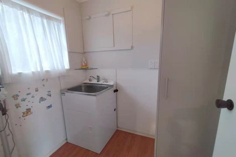 Photo of property in 4 Clunie Place, Highland Park, Auckland, 2010