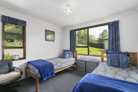 Photo of property in 70 Kinmont Crescent, Kinmont Park, Mosgiel, 9024