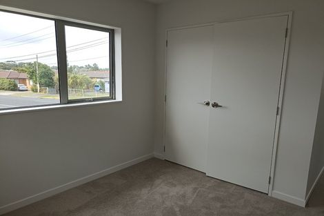 Photo of property in 32 Umu Place, Mangere, Auckland, 2022