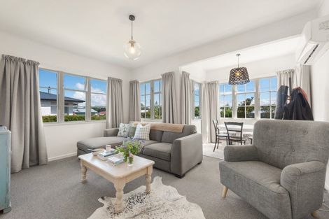 Photo of property in 4 Oxford Street, East Gore, Gore, 9710