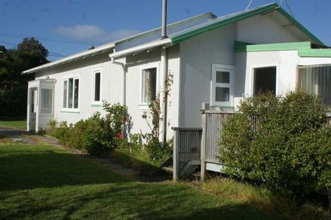 Photo of property in 41 Ngaio Street, Otaki Beach, Otaki, 5512