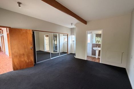 Photo of property in 11 Dyer Street, Whitiora, Hamilton, 3200