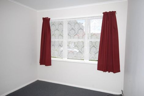 Photo of property in 9 Aronui Terrace, Kelston, Auckland, 0602