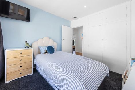 Photo of property in 1/420 Memorial Avenue, Burnside, Christchurch, 8053