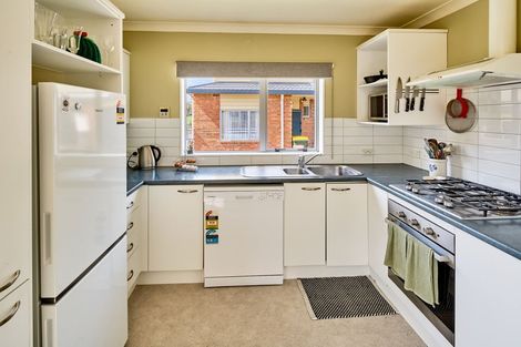 Photo of property in 10 Pohutukawa Grove, Titahi Bay, Porirua, 5022