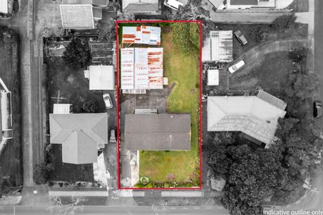 Photo of property in 31 Border Road, Henderson, Auckland, 0612