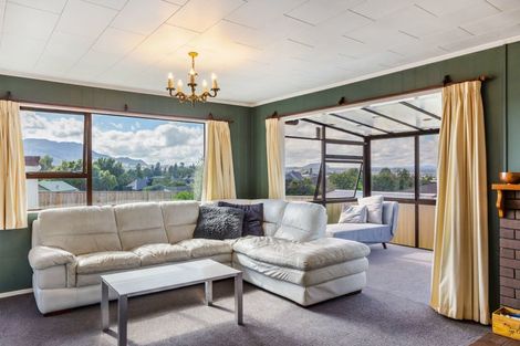 Photo of property in 5 Rihi Place, Nukuhau, Taupo, 3330