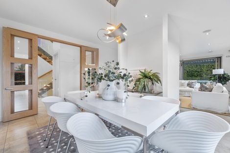 Photo of property in 12 Hauraki Road, Hauraki, Auckland, 0622