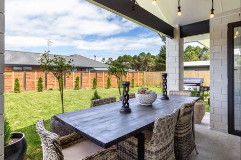 Photo of property in 3 Kohuhu Place, Motuoapa, 3382