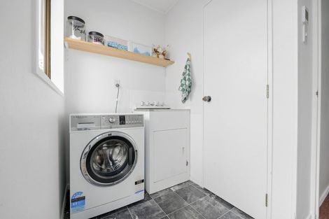 Photo of property in 37 Enfield Street, Nawton, Hamilton, 3200