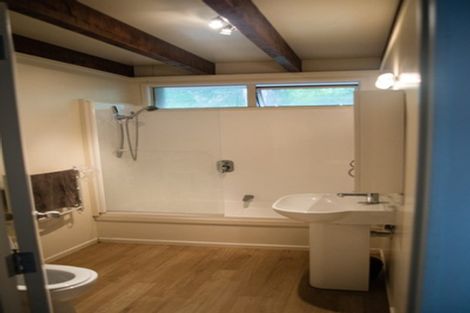 Photo of property in 28a Brunton Place, Glenfield, Auckland, 0629