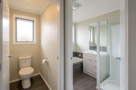 Photo of property in 4 Pohatu Lane, Otaki, 5512