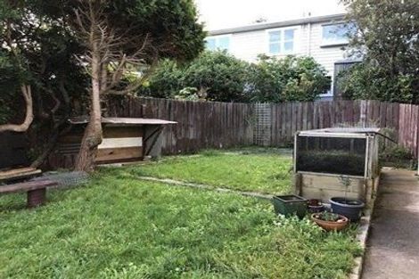 Photo of property in 21 Seatoun Heights Road, Miramar, Wellington, 6022